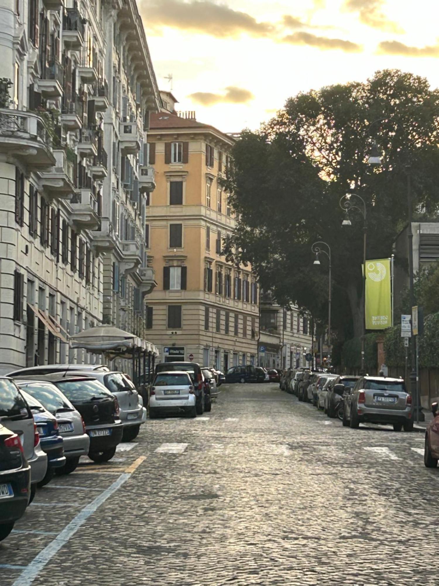 Apartment Savoia Design With Terrace - Center Rome